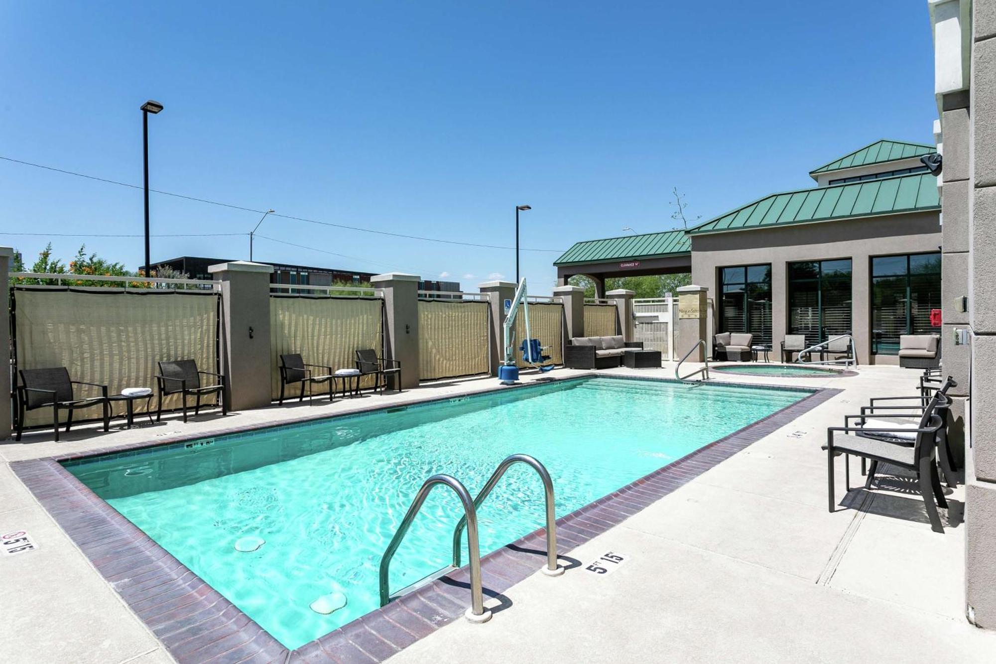 Hilton Garden Inn Phoenix Airport North Buitenkant foto