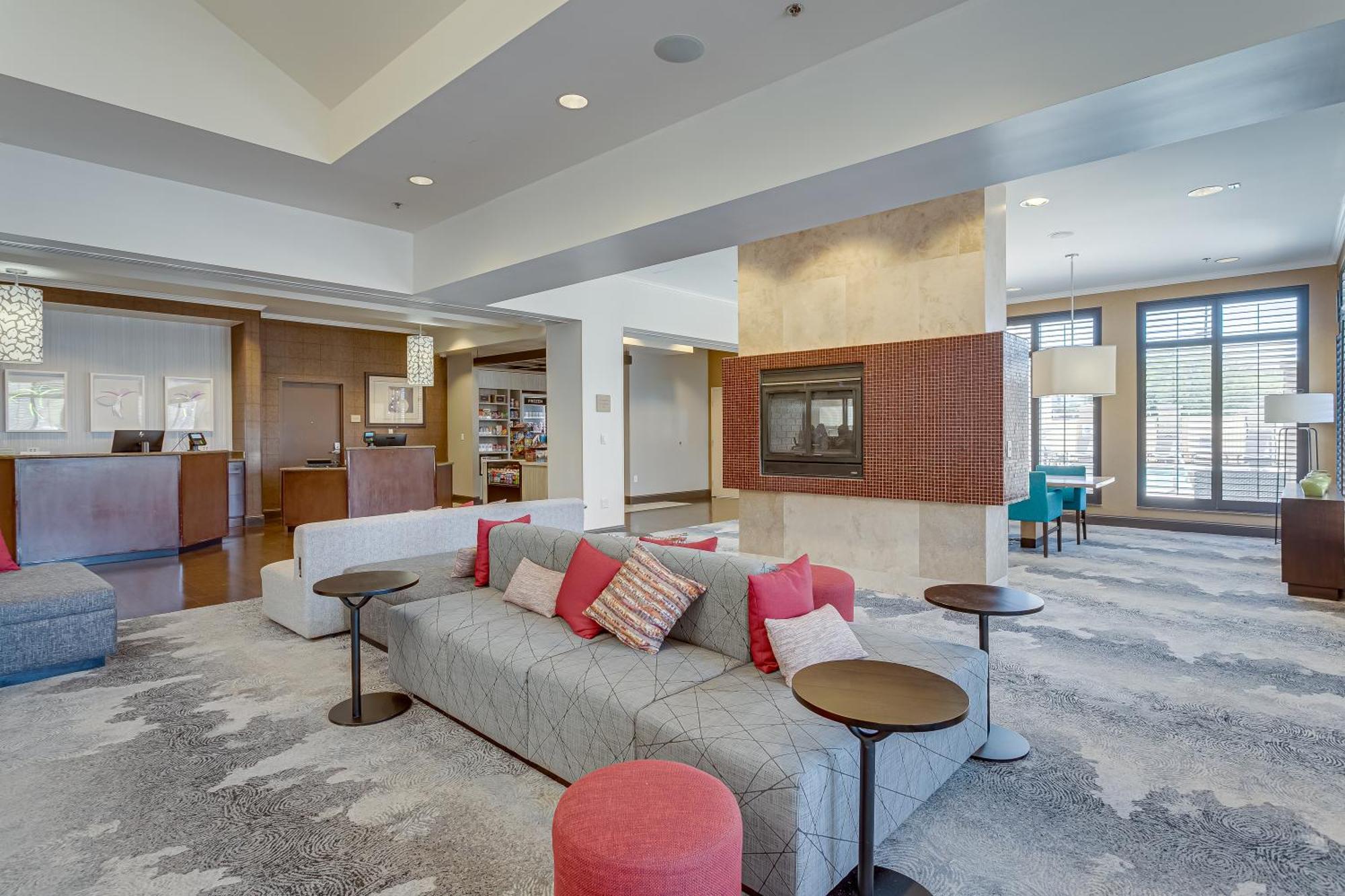 Hilton Garden Inn Phoenix Airport North Buitenkant foto